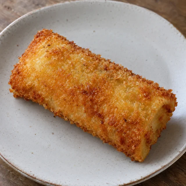 Contoh visual AI: Risoles sayur (1 pcs)